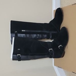 UGG High Boots with Zipper